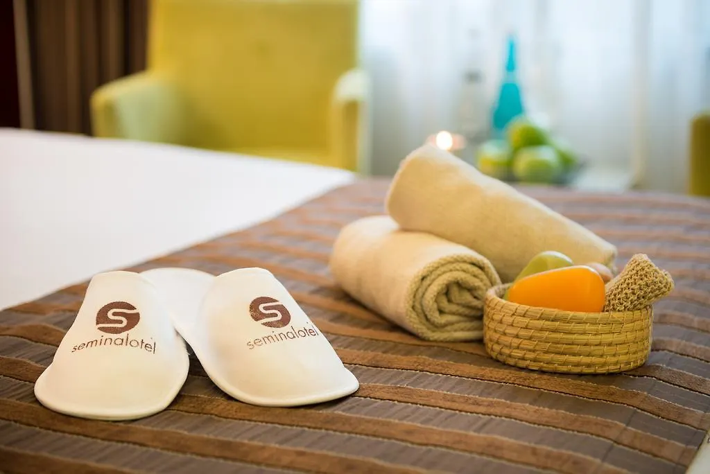 Seminal Hotel Taksim Istanbul 4*,